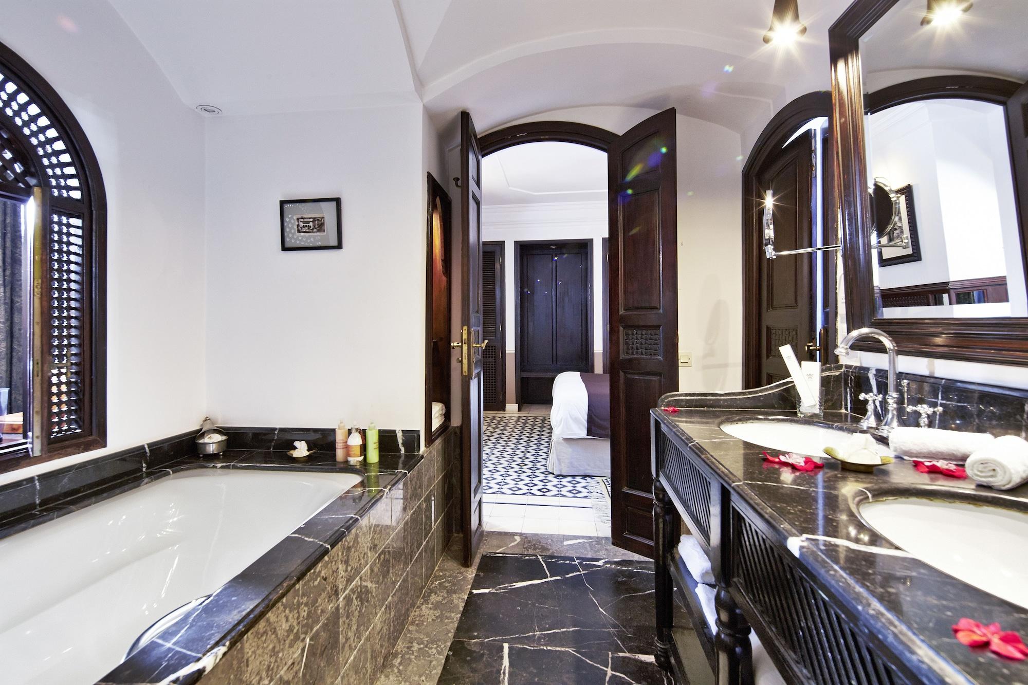 Hotel Heure Bleue Palais - Relais & Chateaux